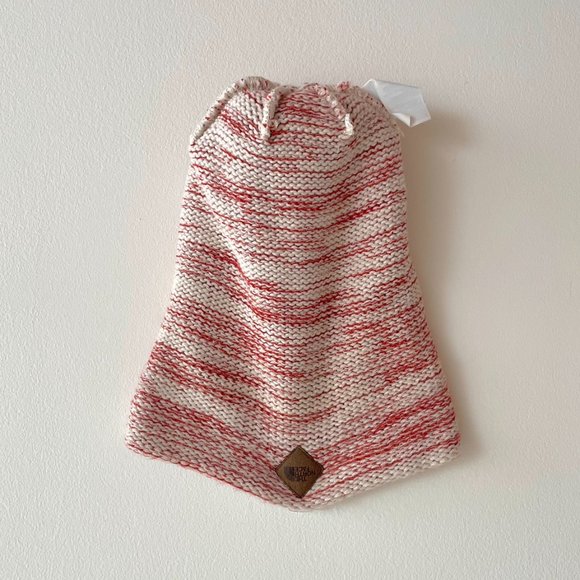 North Face bauble beanie - Picture 2 of 2